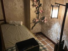 -盤古Spa泰式古法抓龙筋(鲁迅路店)