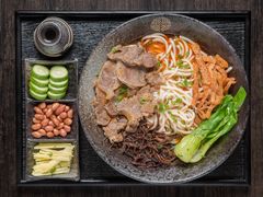 -俏湘私房菜(国贸店)