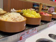 -龍歌自助小火锅(市南金茂湾店)
