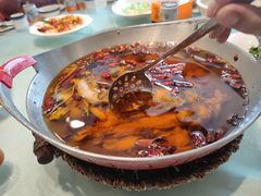 -鑫巴蜀小镇 · 水煮鱼专研店(玉桥店)