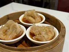 鲍鱼捞汁燕皮虾饺皇-喜势点·糖沙翁手工茶点·本地人茶居(永庆坊店)