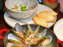 -Brut Eatery Wine Bar & Restaurant (建国东路店)