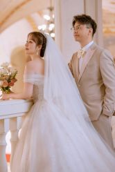 -雪中彩影婚纱摄影·微光艺术中心