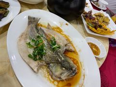 -南宁凤凰宾馆(火车站地铁站店)