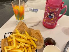 美式薯条-艾米茉亲子餐厅(万象城店)