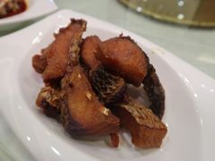 特色熏鱼-梅龙镇酒家(南京西路总店)