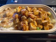 麻婆豆腐小龙虾饭-海盗虾饭·剥好的小龙虾饭(SOHO尚都店)