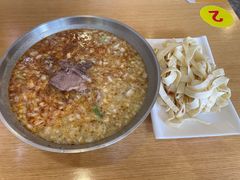 -八百里牛肉汤(盖饭·锅贴·万象城店)