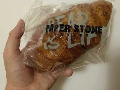 焦糖牛角包-PAPER STONE BAKERY(天环店)