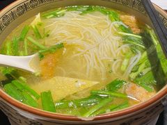 蒙自过桥米线-南蛮子(进贤路店)