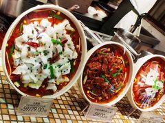水煮牛肉-大食代美食广场(迪士尼小镇店)