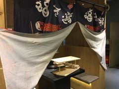 包房-虎焱炭火烧肉