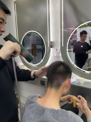 -安蒂护肤造型