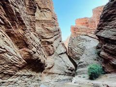 -天山神秘大峡谷