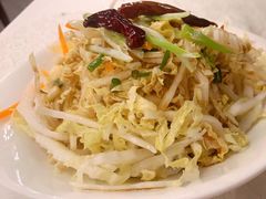 凉拌大白菜-那达慕蒙古风味酒楼