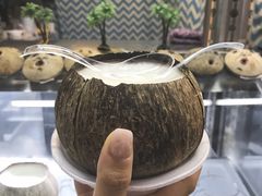 -椰爺爺·椰子冻砵仔糕