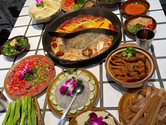 -贰回巷火锅馆(钟楼店)