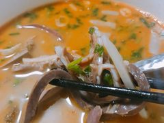 -房先生羊汤烧烤小酒馆