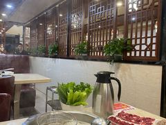 -粤潮牛肉火锅店(江南大道店)