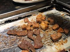 -阪尚皇·原切牛排·烤肉火锅自助(北京路店)