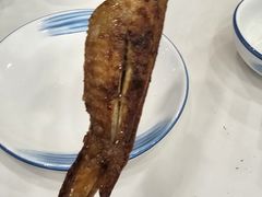 -粤盛海鲜平价店(洛溪食街店)