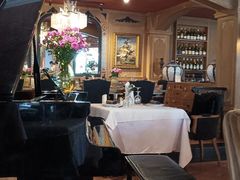 -火车头法国西餐厅