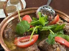 -银同牦牛肉火锅