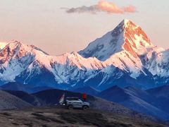 -贡嘎雪山