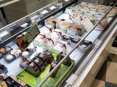 -85度C(生甜甜圈研究工坊·上海平凉店)