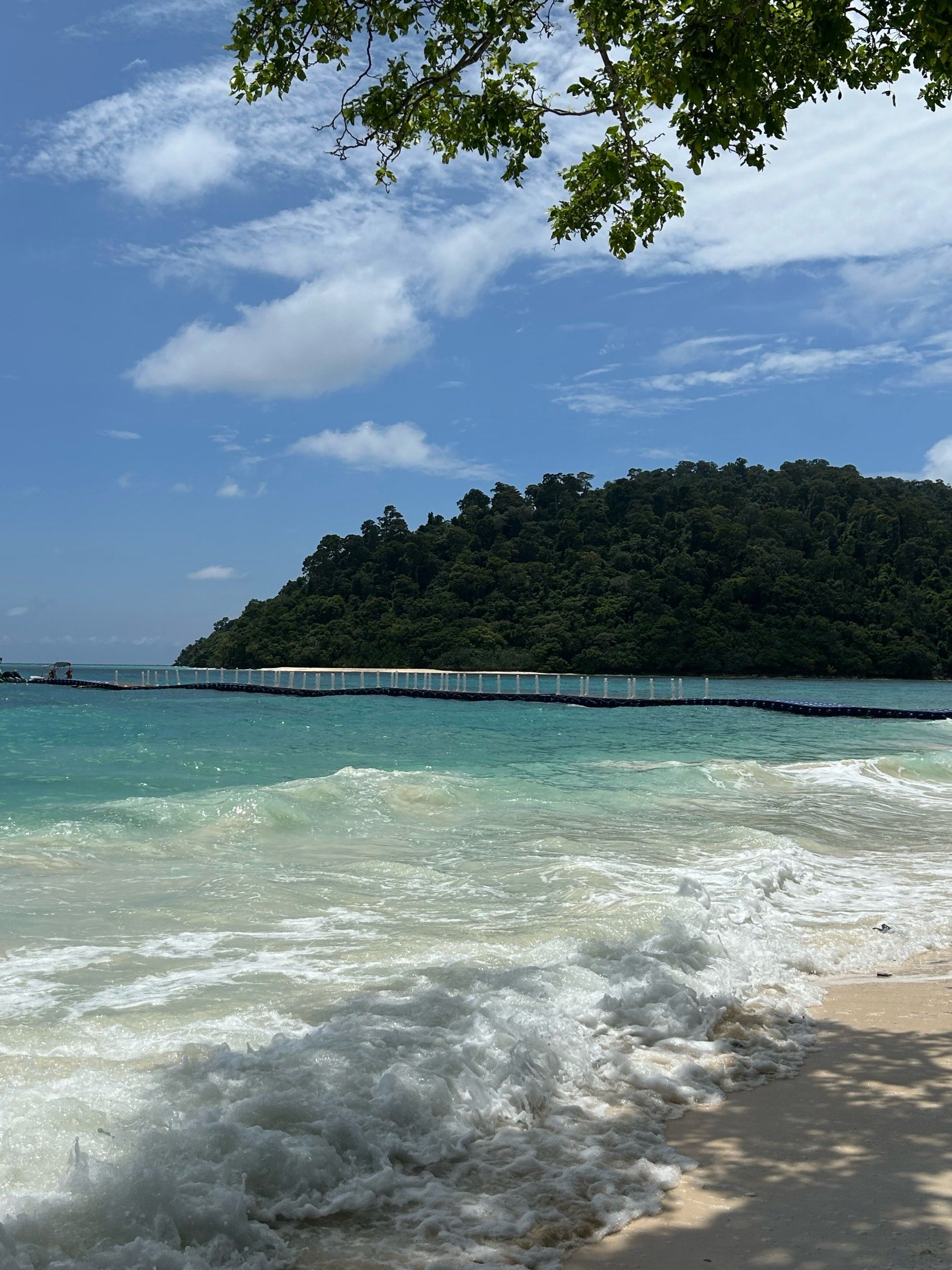 洛克岛沙滩实况