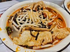 小螺莉螺蛳粉-丽丽三鲜螺蛳粉(田林路店)