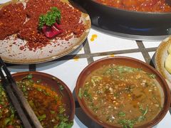-贰回巷火锅馆(钟楼店)