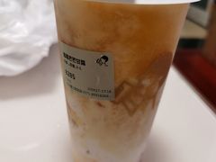 -喜茶(杭州滨江宝龙店)