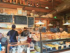 面包甜点陈列柜-仙峰天然面包(迎宾路店)