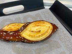 -麦山伴茶(中骏世界城店)