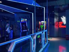 -世代星球·保龄球·镭战真人CS·团建(杨浦店)