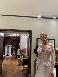 -Flora婚纱礼服定制租赁店