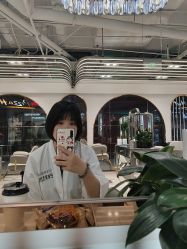 -BULB STUDIO 巴柏明星发型工作室