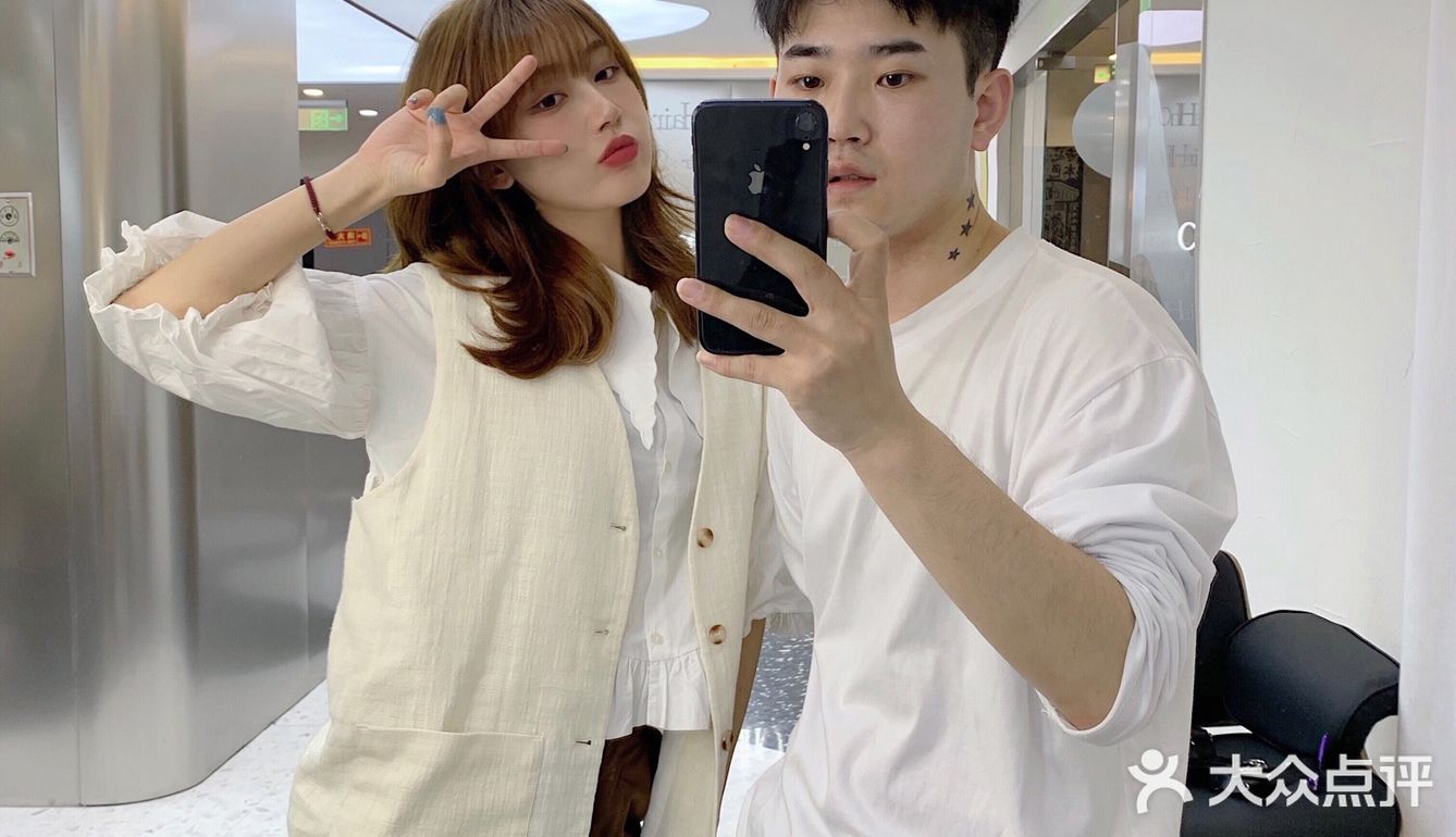 帮表妹从新设计的发型发色