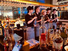 -星巴克臻选(上海合生汇1F店)