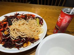 -爱碗亭·鲜炒湖南菜(壹城中心店)