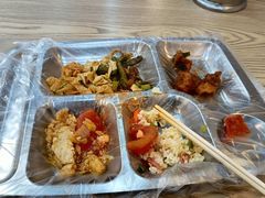 -小红帽自助盒饭(御点江山店)