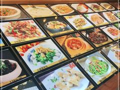 -宝燕海货工场(长江国际店)