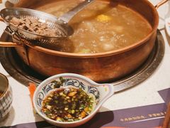 -牛村来人潮汕牛肉火锅(西单店)