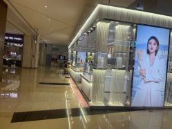 -潮宏基珠宝旗舰店(苏宁广场店)