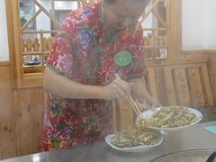 -屯老二农家铁锅炖·行业领军者(梅江店)