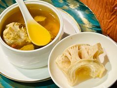 瑶柱炖烟斗骨汤-广舟(千禧店)