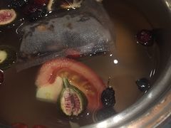 -一叶一世界·素食餐厅(锦华万达店)
