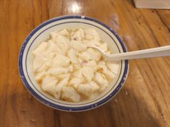 -云阿蛮云南生烫牛肉米线(奉贤路店)