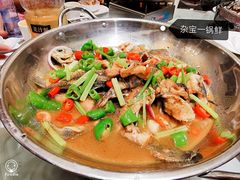 -雅和睿景·商务宴·风味土窑鸡(花博汇店)